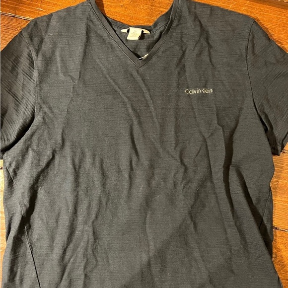 Women’s T-shirt bundle - Picture 10 of 12